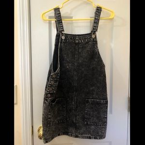 F21 overall skirt